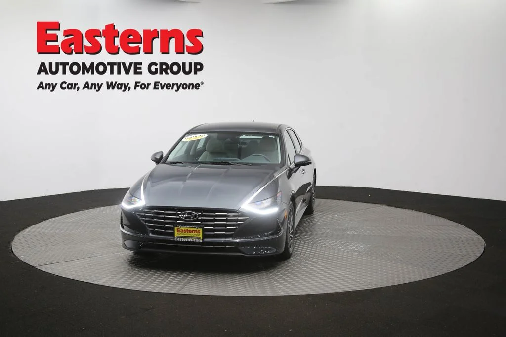 Used 2023 Gray Hyundai SEL image 55