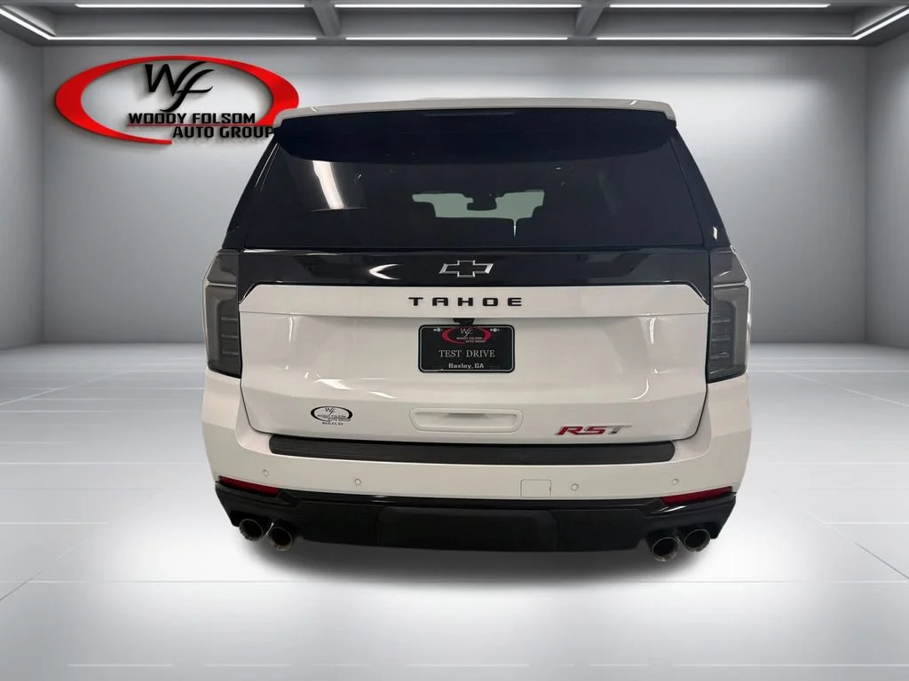 New 2026 Summit White Chevrolet RST image 7