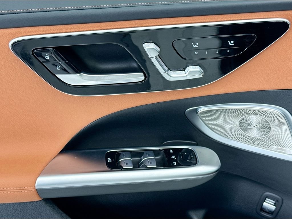 New 2026 Polar White Mercedes-Benz C 300 image 23