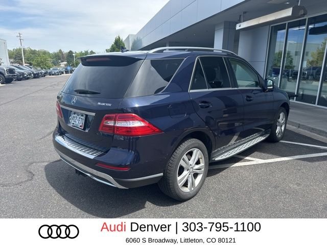 Used 2014 Blue Mercedes-Benz ML 350 image 3