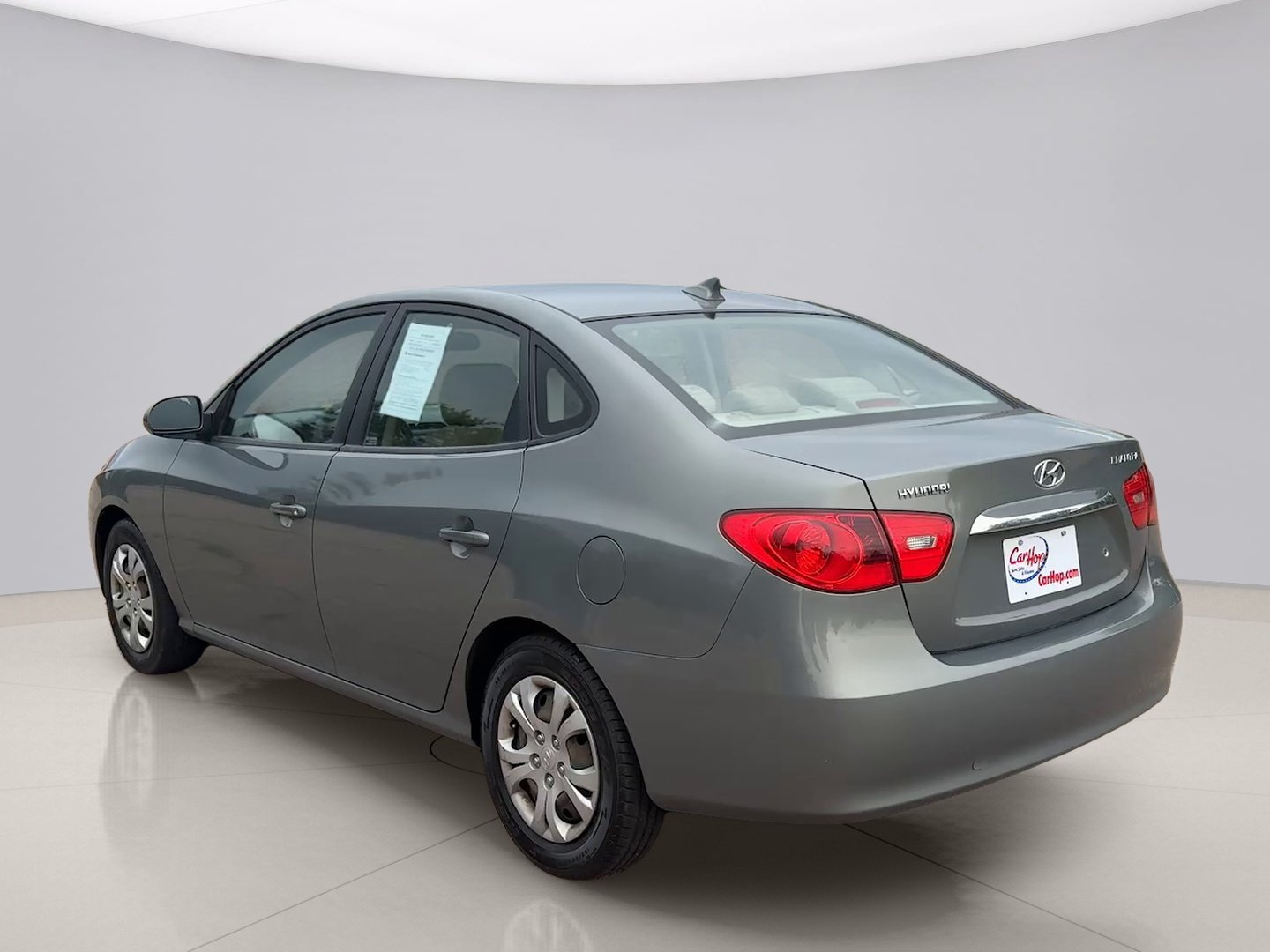 Used 2010 Green Hyundai GLS image 7