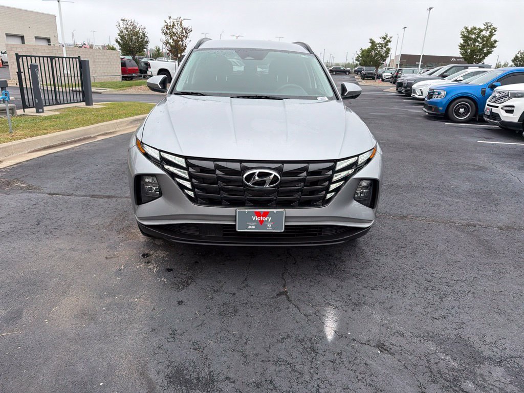 Used 2024 Hyundai Tucson SEL with VIN 5NMJBCDE7RH294970 for sale in Kansas City