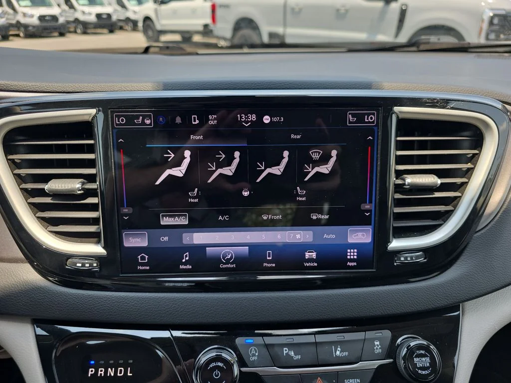 Used 2023 White Chrysler Touring L image 24