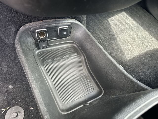 Used 2018 Black Chrysler Limited image 52