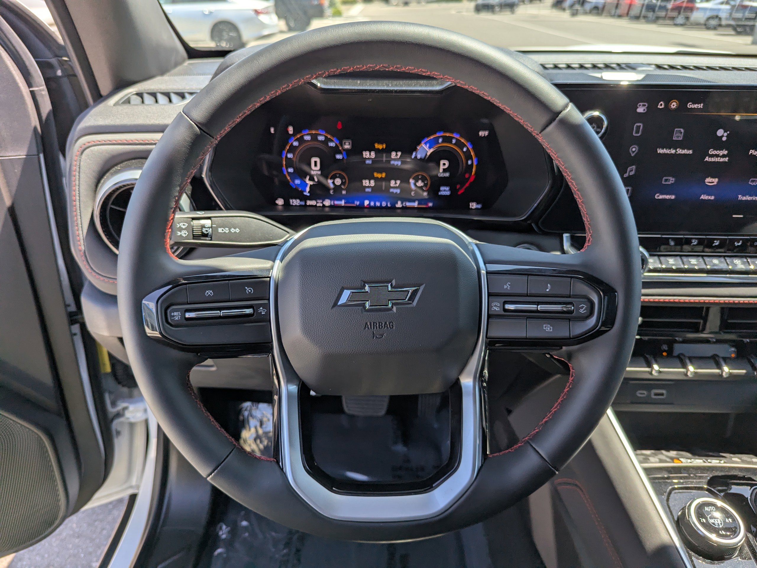 2025 Chevrolet Colorado Z71 - Photo 14