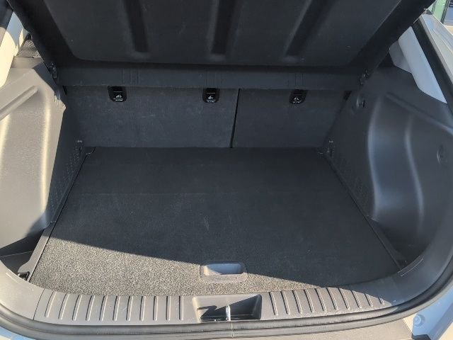 Used 2025 Gray Hyundai SEL image 16