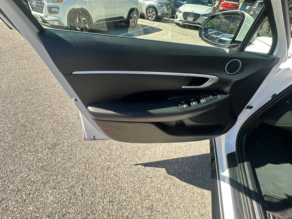 2025 Hyundai Sonata SEL - Photo 8