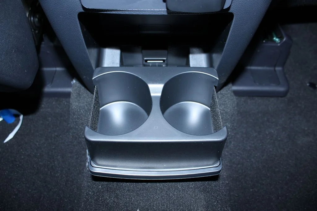New 2026 Carbonized Gray Metallic Ford Tremor® image 22