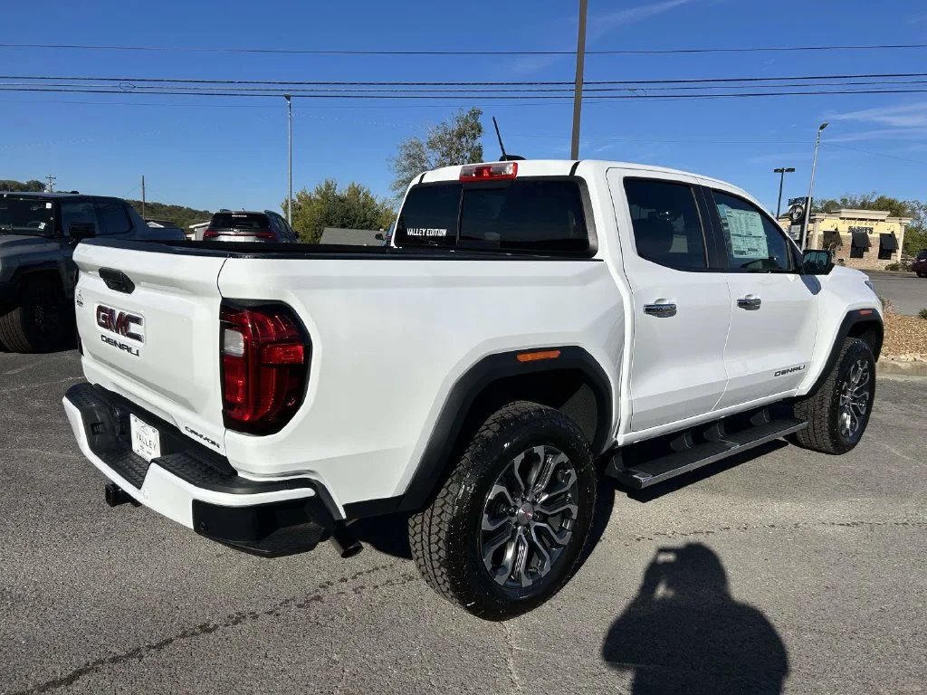 New 2026 Summit White GMC Denali image 4