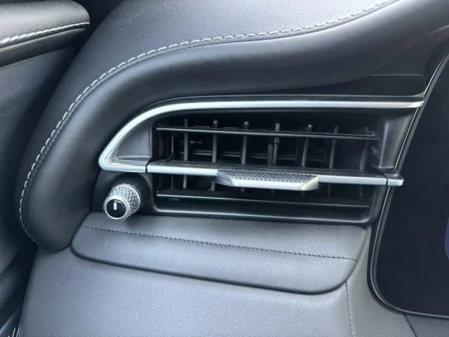 Used 2023 Bianco Astro Metallic Maserati GT ~Heads Up Display ~ Premium Plus Package !!! LOADED !!! image 56