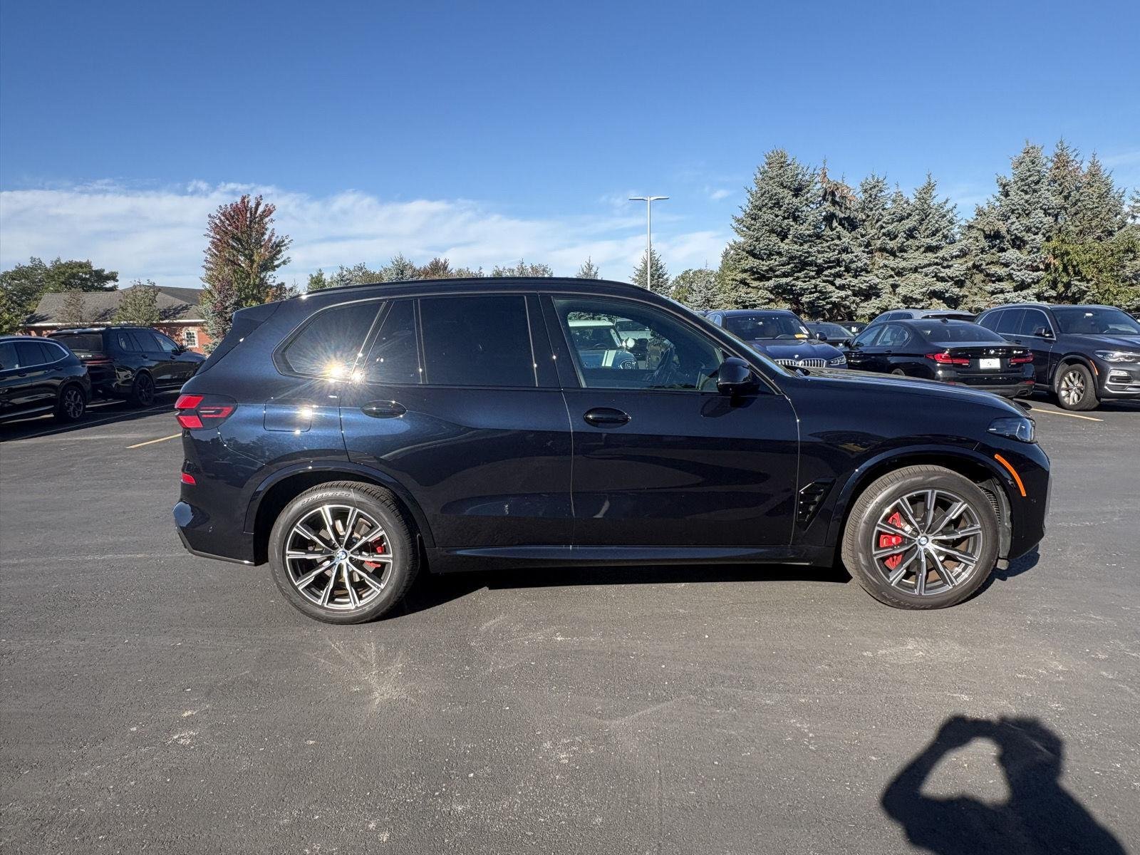 Used 2026 Carbon Black Metallic BMW xDrive40i image 8