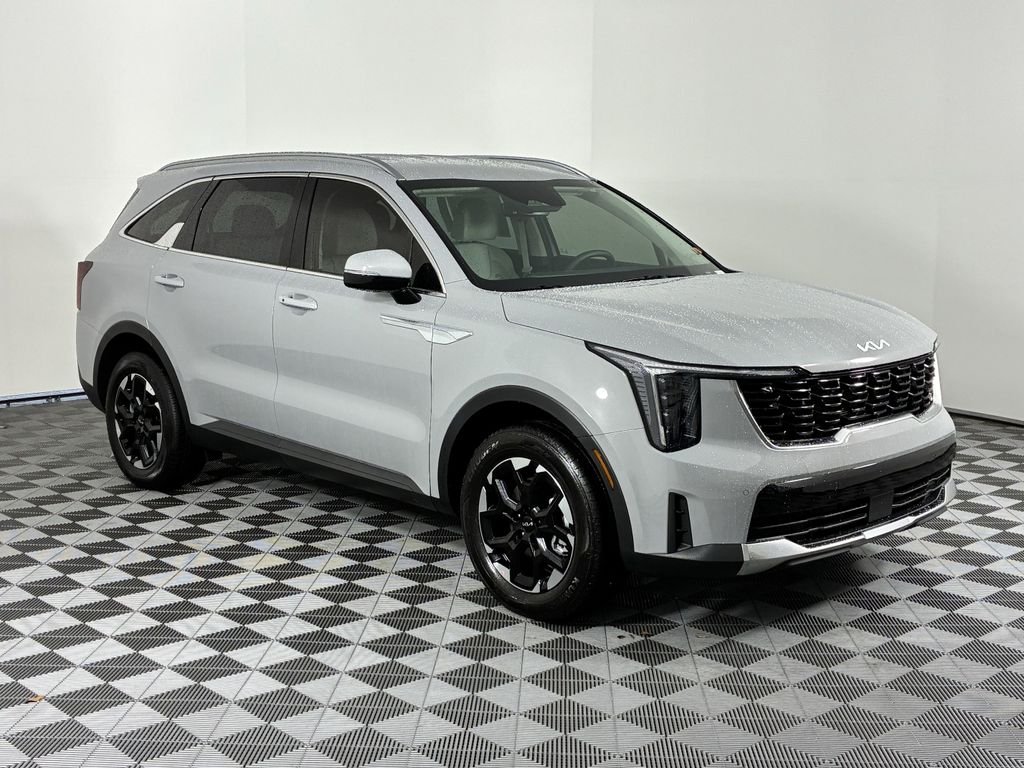 New 2026 Wolf Gray Kia S image 9