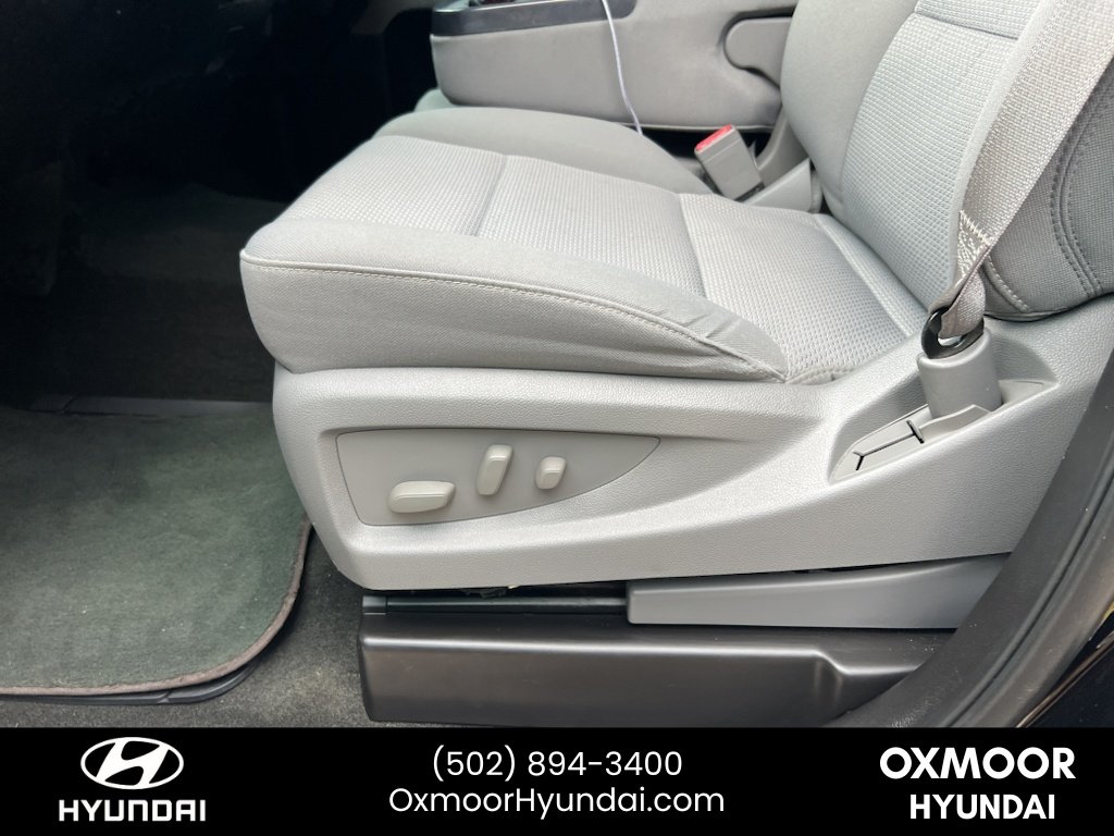 Used 2016 Black Chevrolet LT image 6
