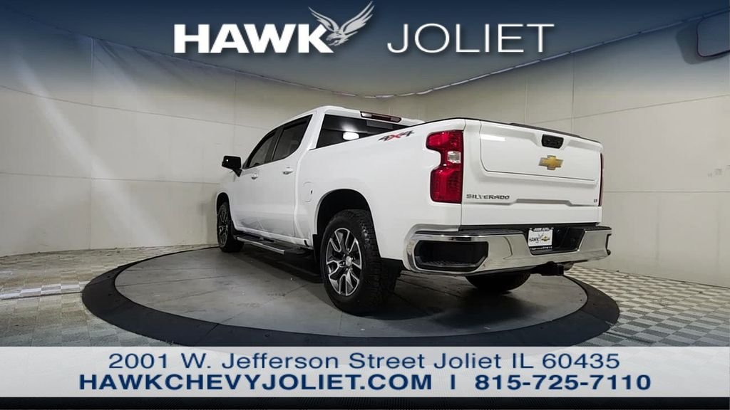 Used 2024 White Chevrolet LT image 5