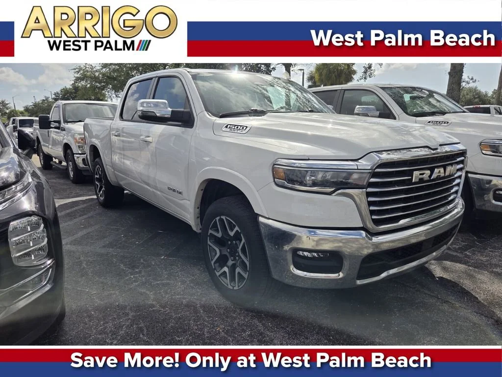 2025 RAM 1500 Laramie 4x4 Crew Cab 5'7's photo