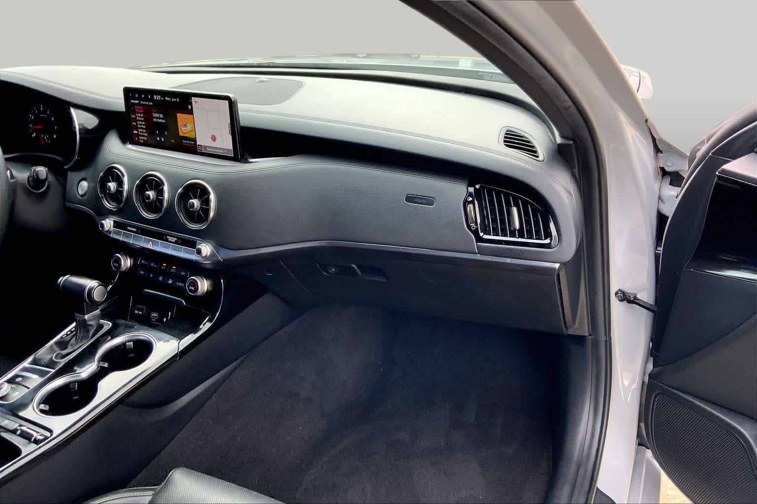 Used 2022 Ceramic Silver Kia GT-Line image 18