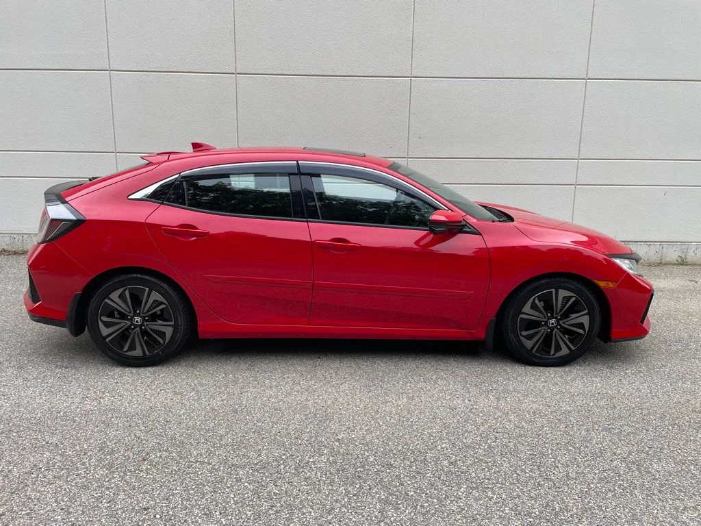 Certified Used 2017 Red Honda EX image 3