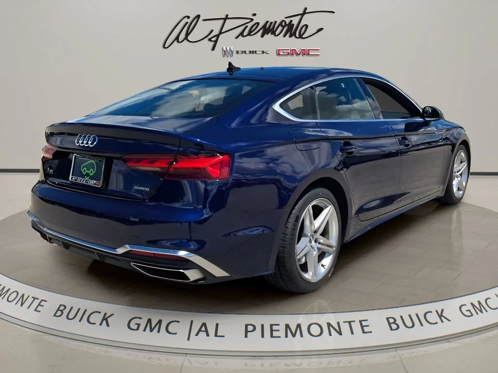 Used 2021 Blue Audi Premium 45 TFSI quattro S tronic image 6