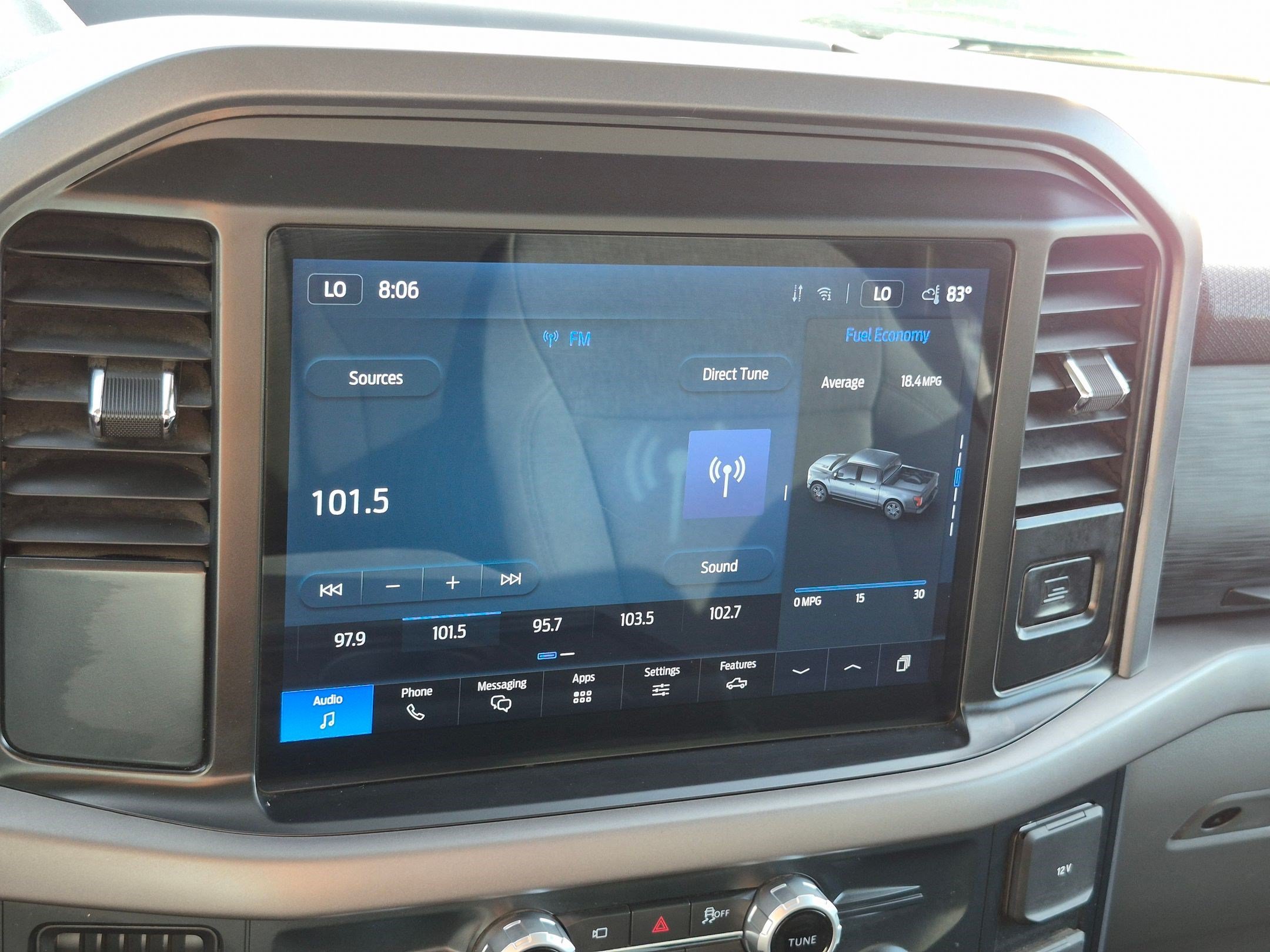 Used 2025 Black Metallic Ford XLT image 21