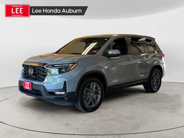 Used 2023  Honda EX-L image 1