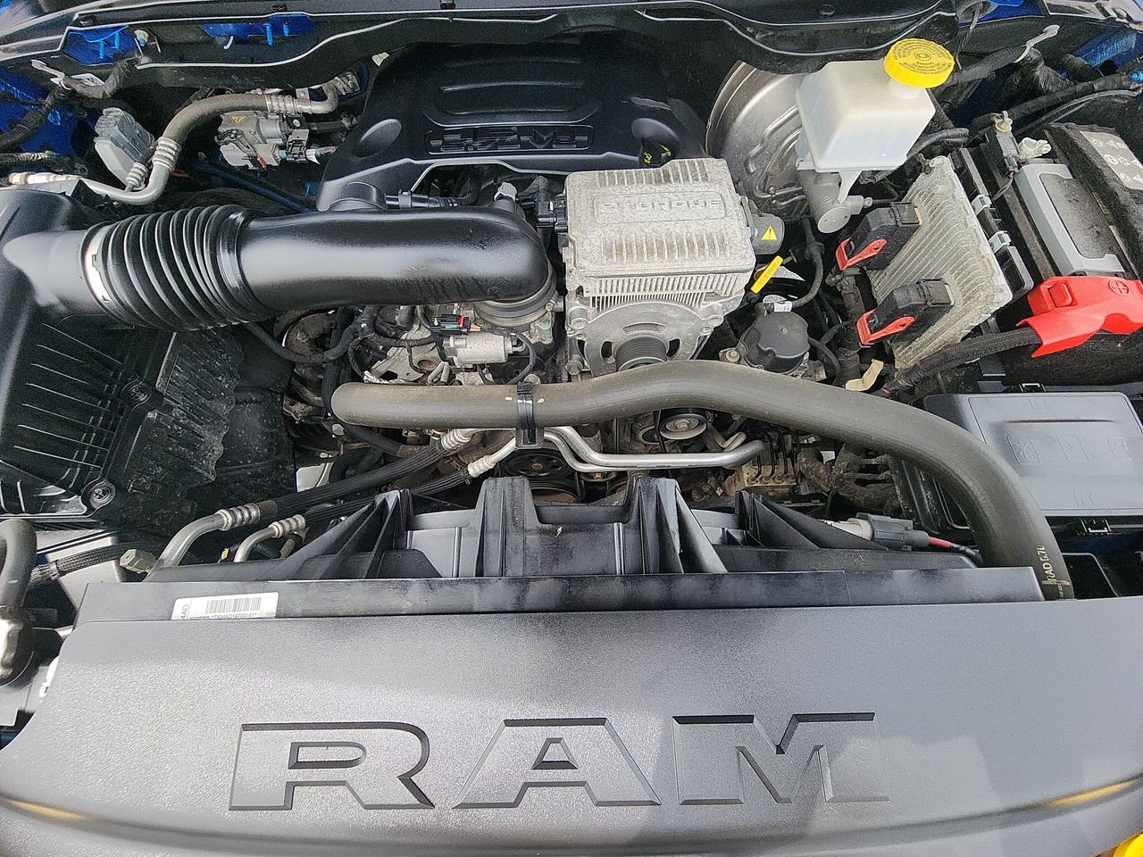 Used 2022 Hydro Blue Pearlcoat Ram Big Horn image 24