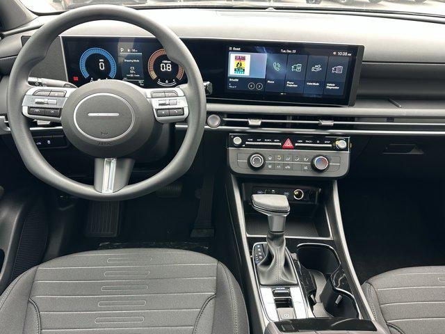 New 2026 Phantom Black Hyundai SE image 20