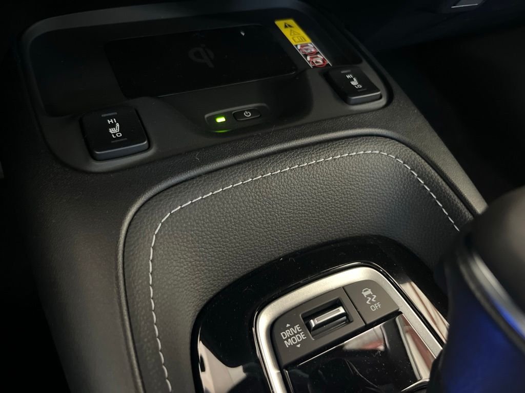New 2026 Magnetic Gray Metallic with Midnight Black Metallic roof Toyota XSE image 15