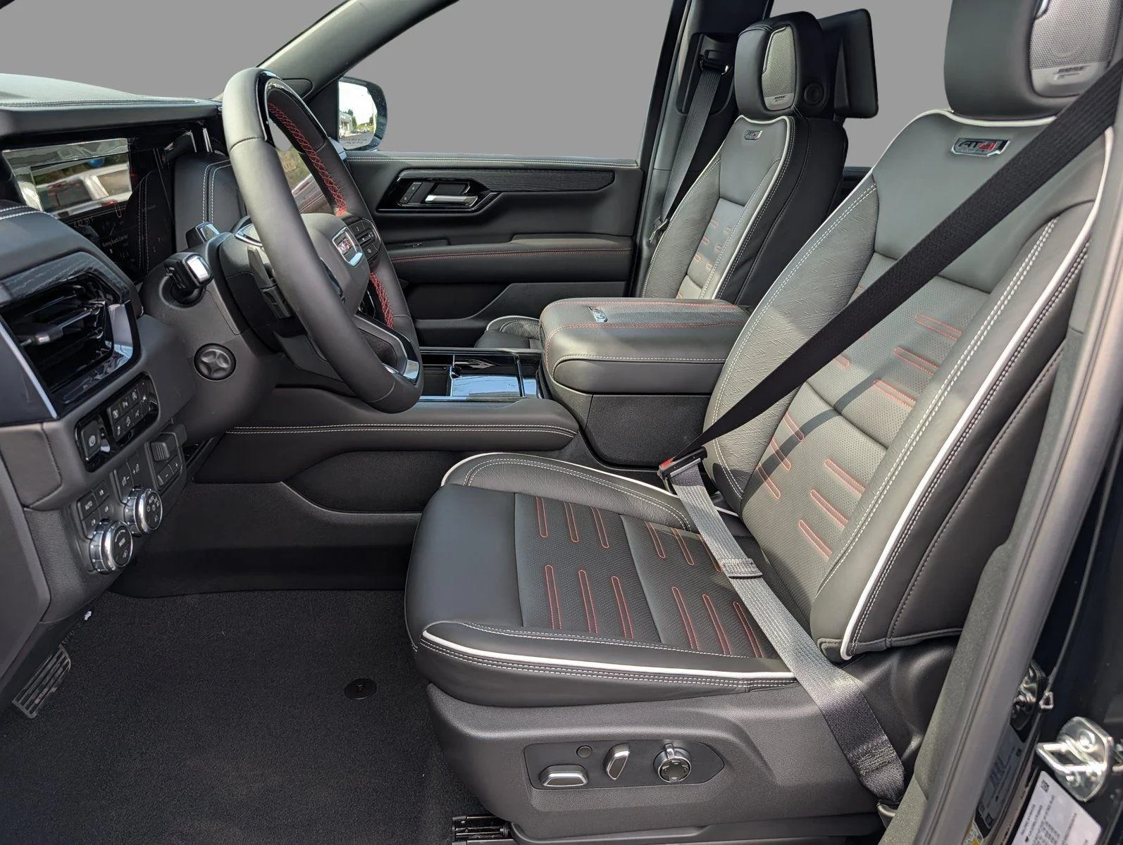New 2026 Onyx Black GMC AT4 Ultimate image 9