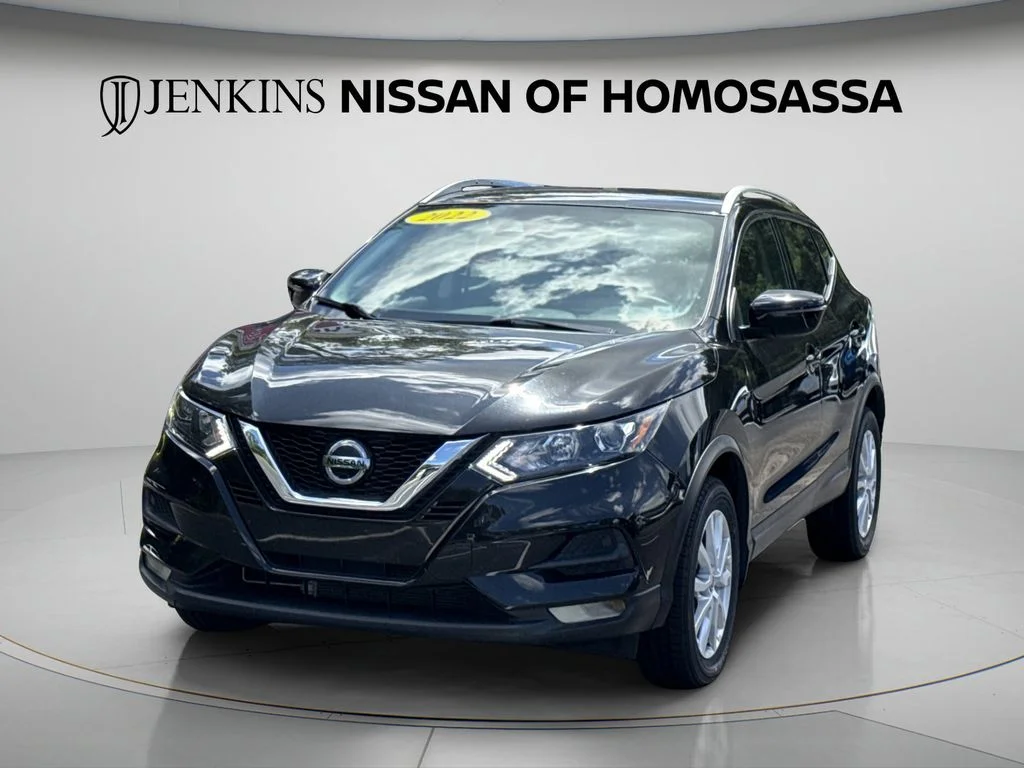 Used 2022 Black Nissan SV image 15