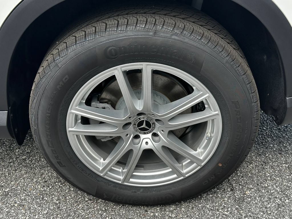 New 2026 Polar White Mercedes-Benz GLC 300 image 61