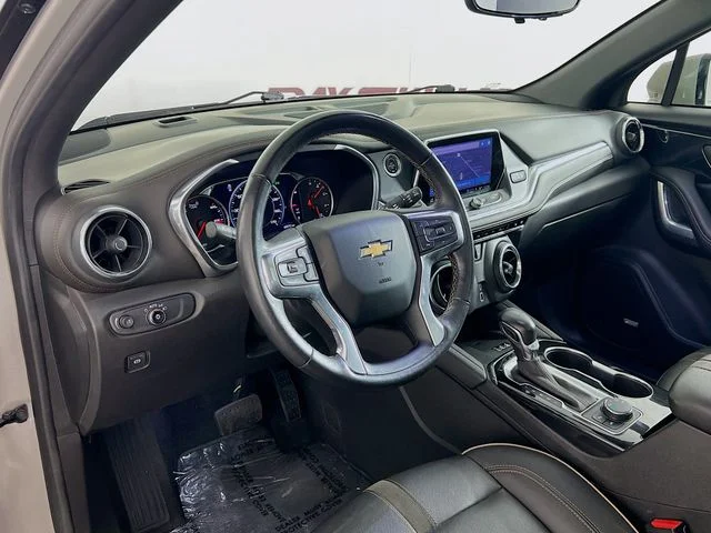 Used 2021 Gray Chevrolet Premier image 39