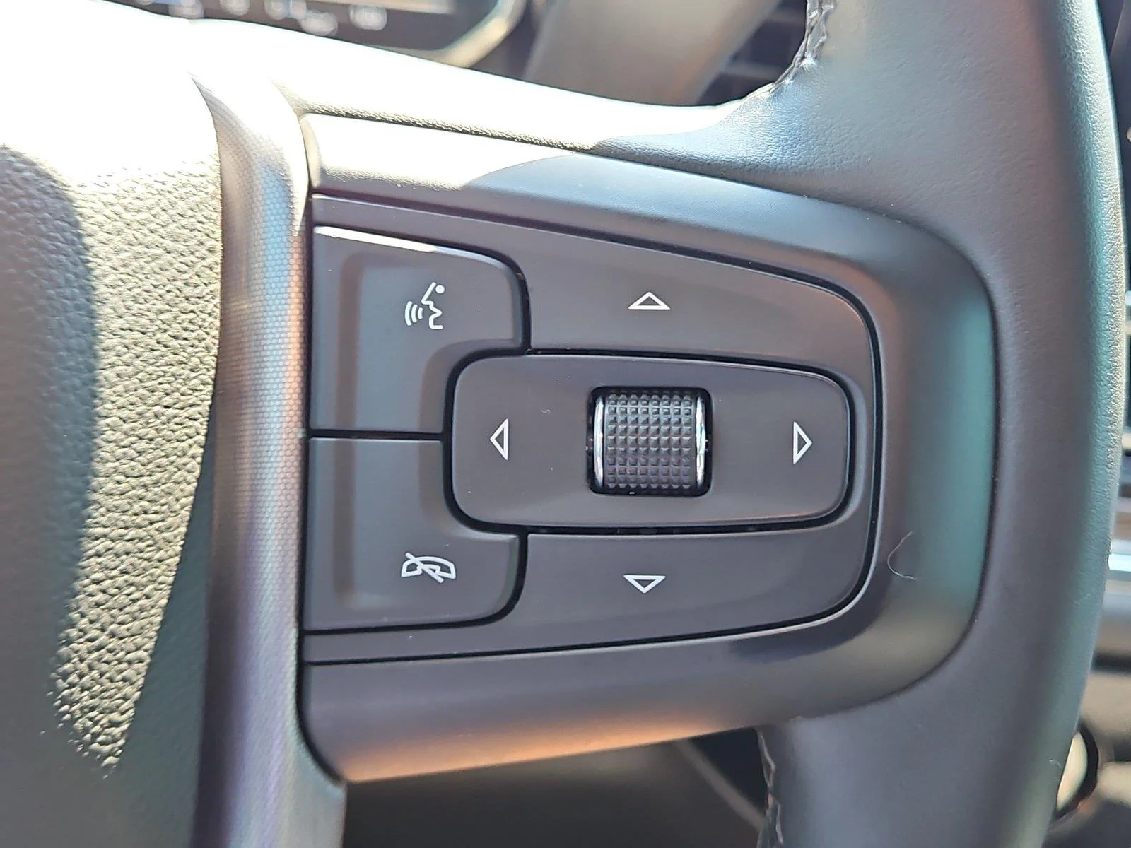 Used 2024 Thunderstorm Gray GMC Elevation image 22