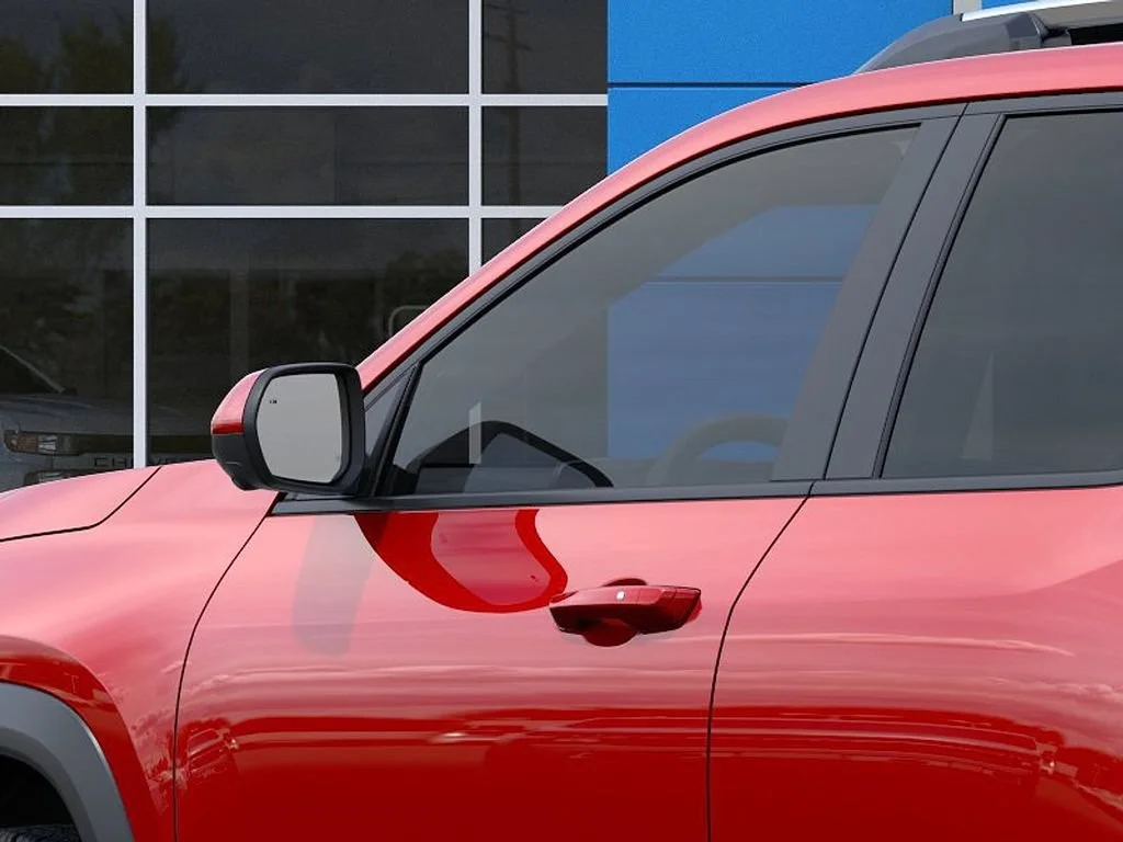 2027 Chevrolet Equinox LT - Photo 12
