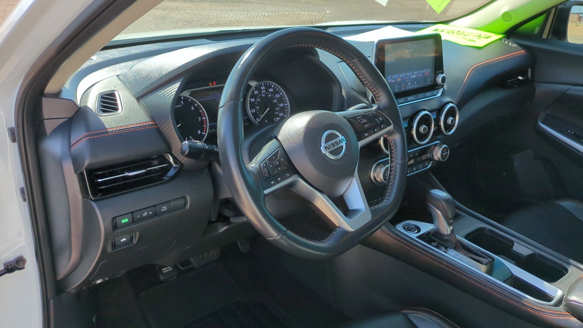 Used 2021 Aspen White Tricoat Nissan SR image 13