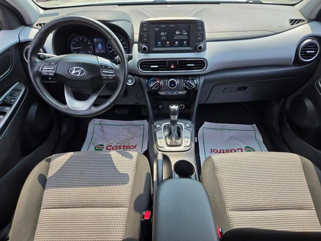 Used 2021 White Hyundai SEL image 14