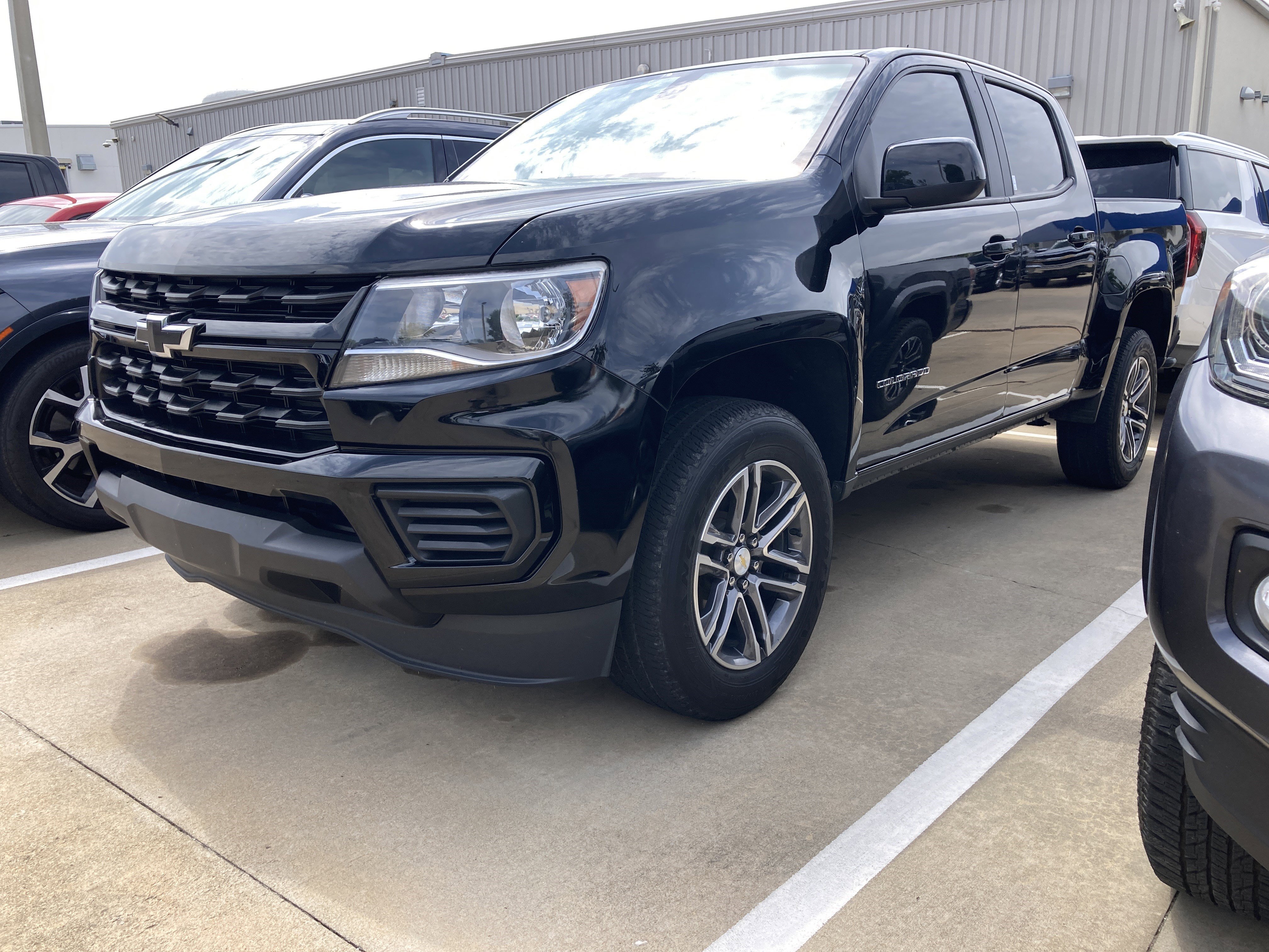 2021 Chevrolet Colorado 2WD Work Truck Crew Cab Short Box's photo
