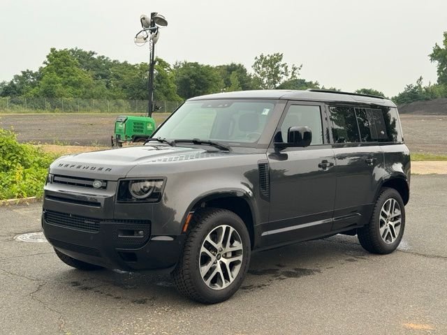 2023 Land Rover Defender