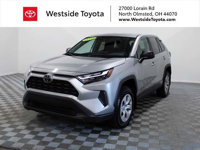 2023 Toyota RAV4 LE FWD's photo