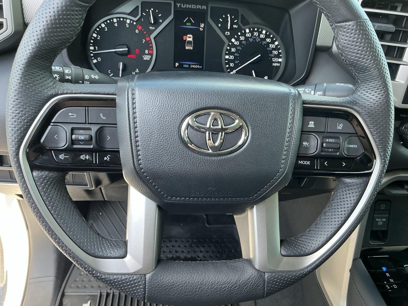Used 2023 Wind Chill Pearl Toyota Limited image 8
