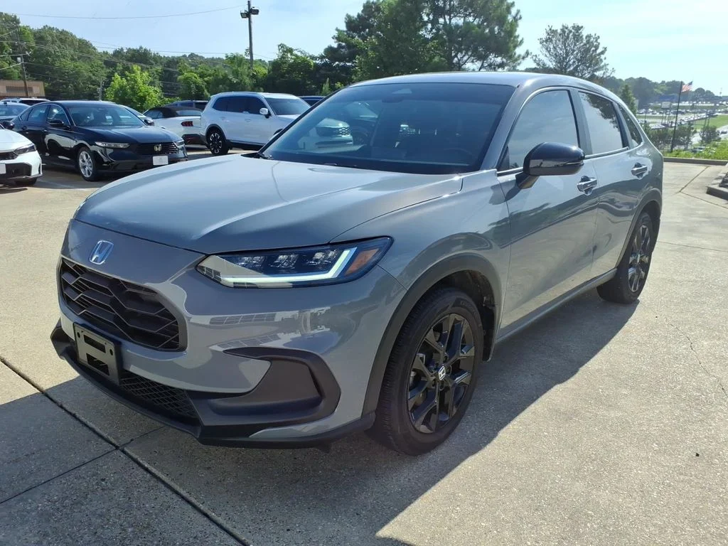 Used 2025 Urban Gray Pearl Honda Sport image 6