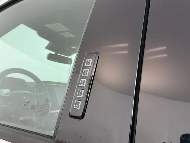 2023 Ford F-150 Lariat - Photo 13