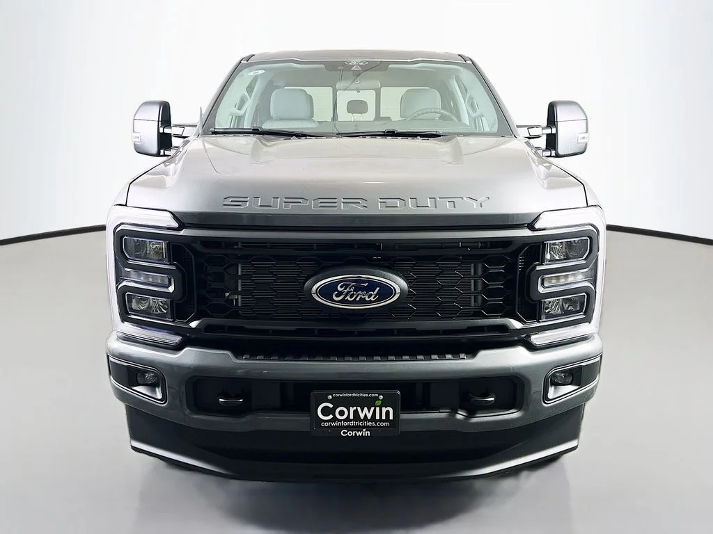 New 2026 Carbonized Gray Metallic Ford XL image 4