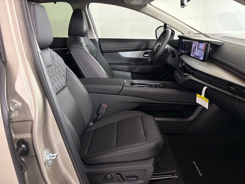 New 2026 Champagne Silver Metallic Nissan Platinum image 41