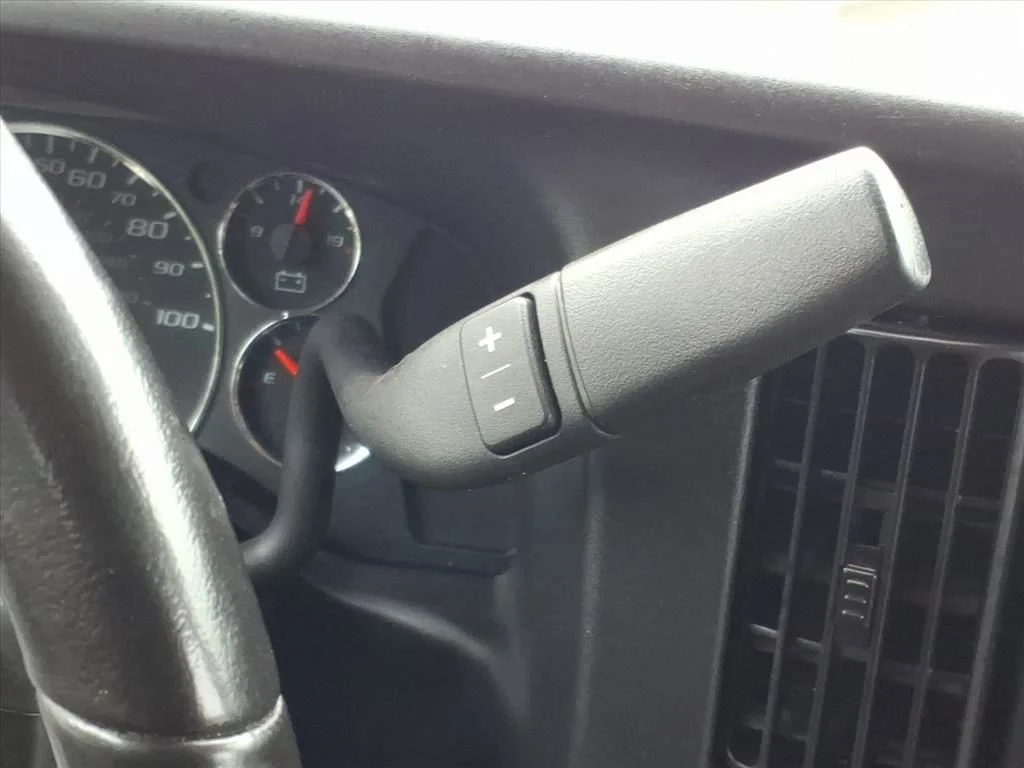 Certified Used 2023 White GMC Work Van image 13