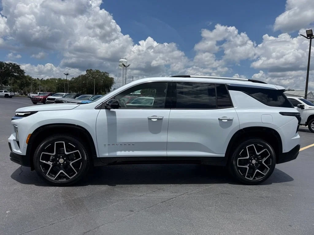 2026 Chevrolet Traverse High Country - Photo 5