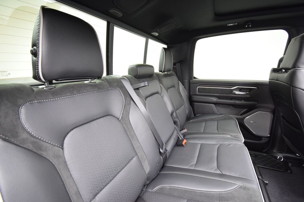 New 2026 Serrano-Green Metallic Exterior Paint RAM Laramie image 20