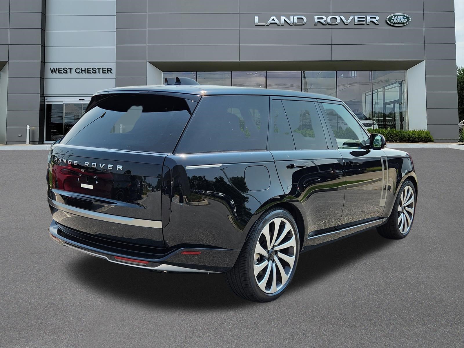 2026 Land Rover Range Rover SE - Photo 3