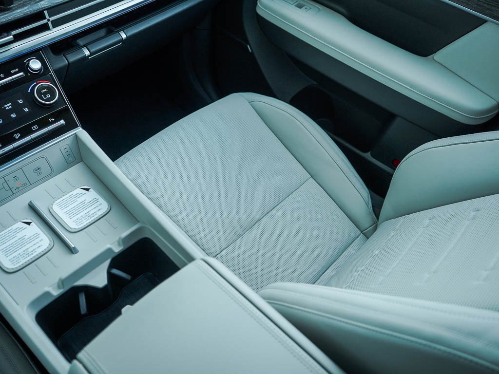 New 2026 Rockwood Green Hyundai Calligraphy AWD image 27