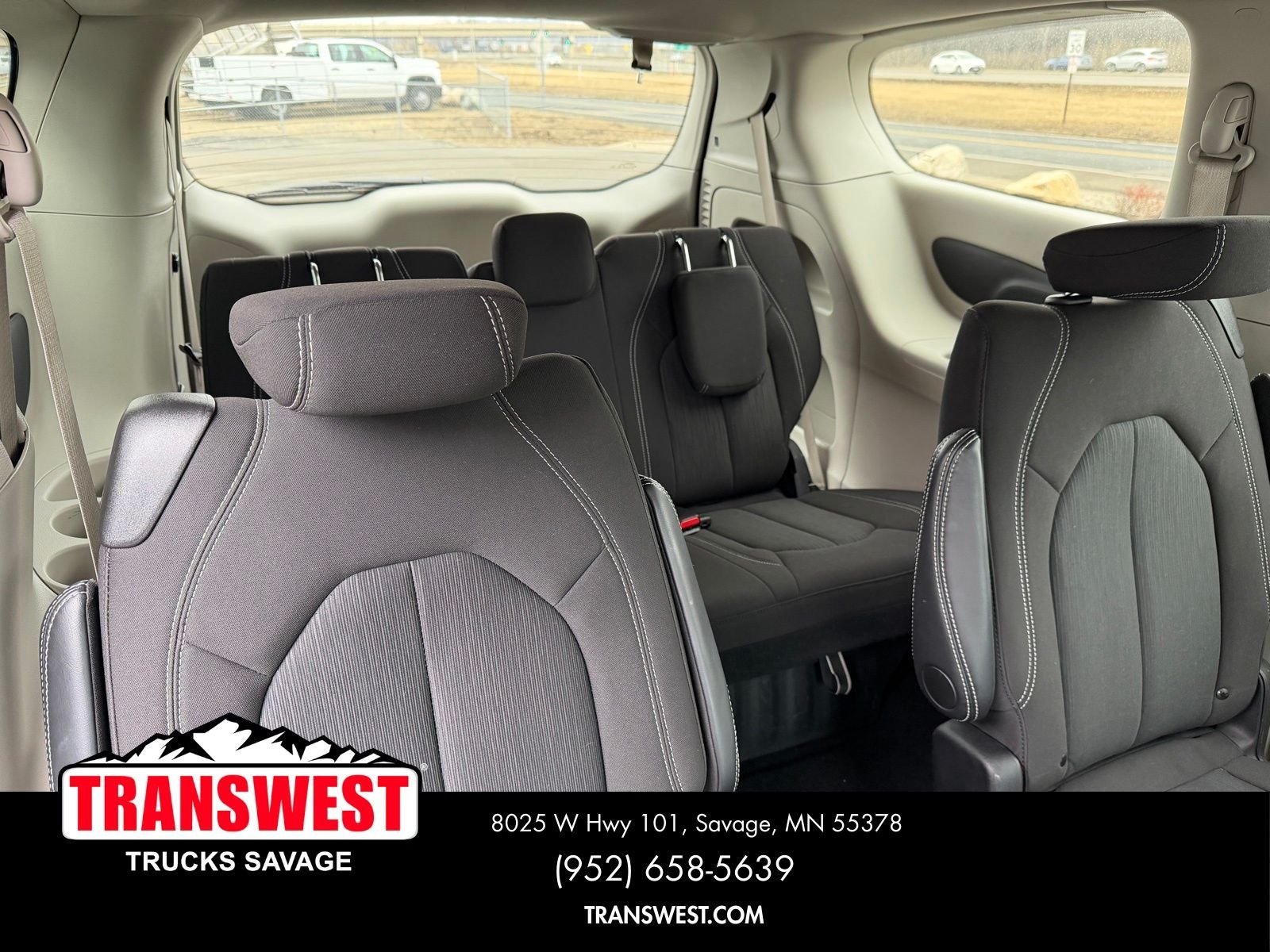 Used 2024 Silver Chrysler LX image 20