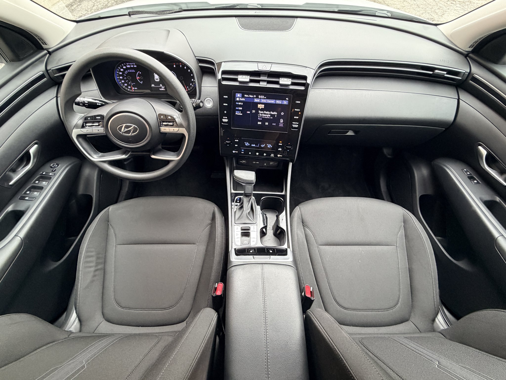 Used 2024 White Pearl Hyundai SEL image 21